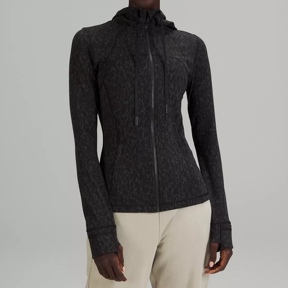 (NWT) Lululemon Hooded Define Jacket Nulu in  Leopard Camo Deep Coal Multi - Picture 1 of 14